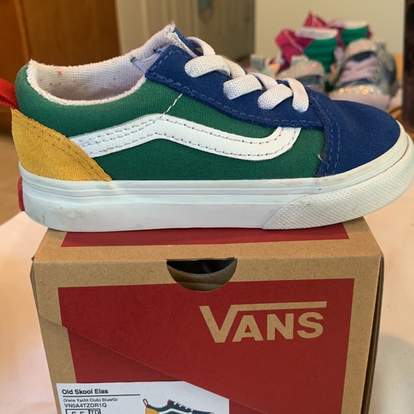 Vans 6.5T Old Skool yacht club color block sneakers. - Picture 9 of 10